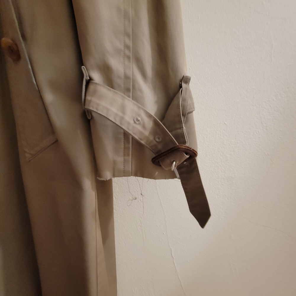 Men's Beige Trench Coat - Picture 7 of 8